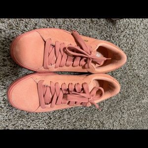 Puma size 5.5 Good condition